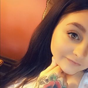 Meet your Posher, Samantha